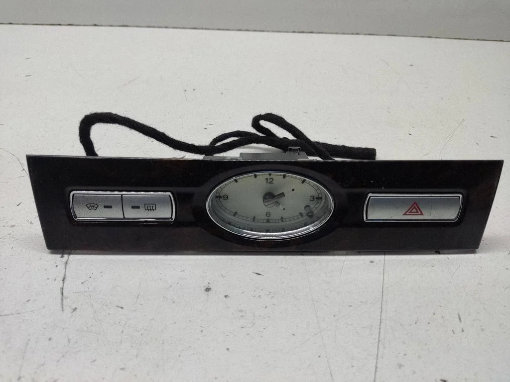 Clock 3S7T15000FB