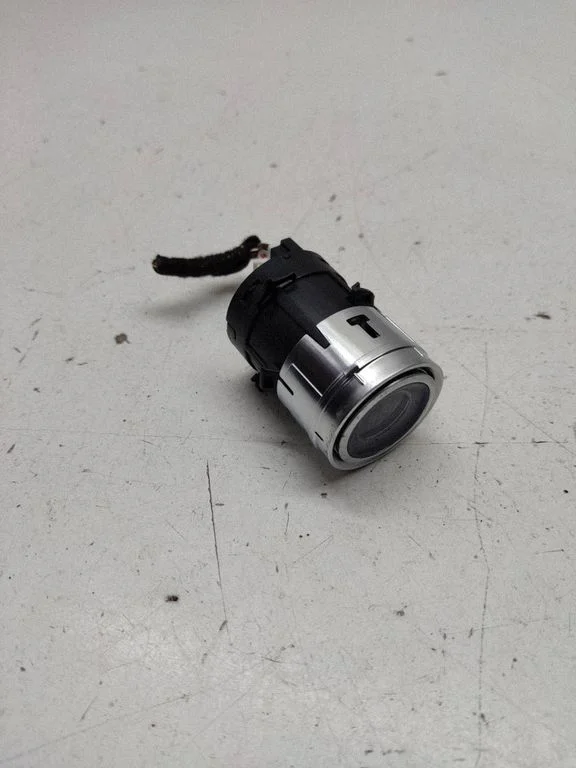 Engine start stop button switch – Mercedes-Benz E-Class W213 (2016-)