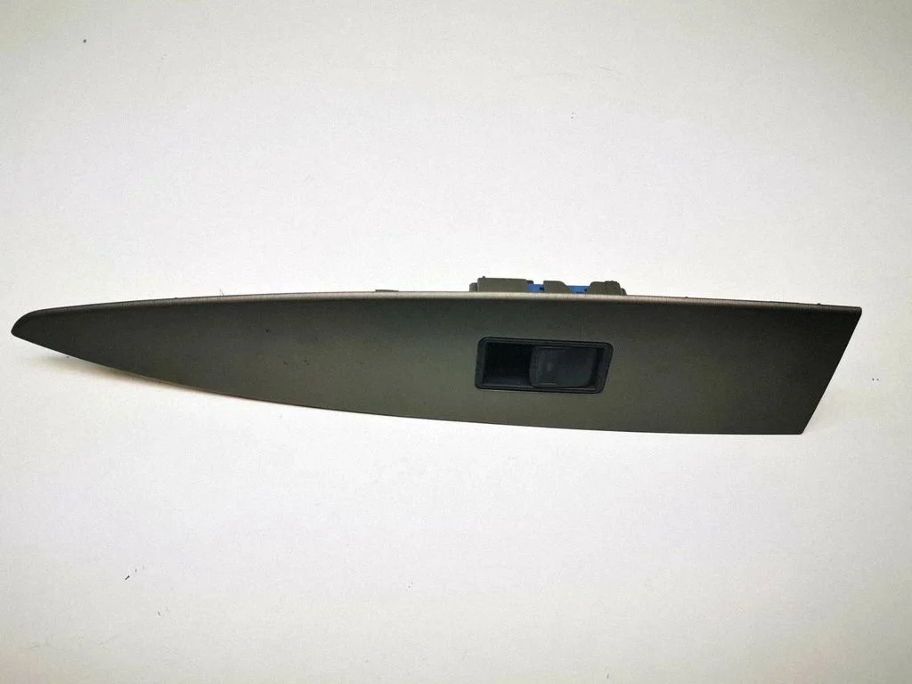 Elektriaknate lüliti – Toyota Corolla Verso AR10 (2004-2009)