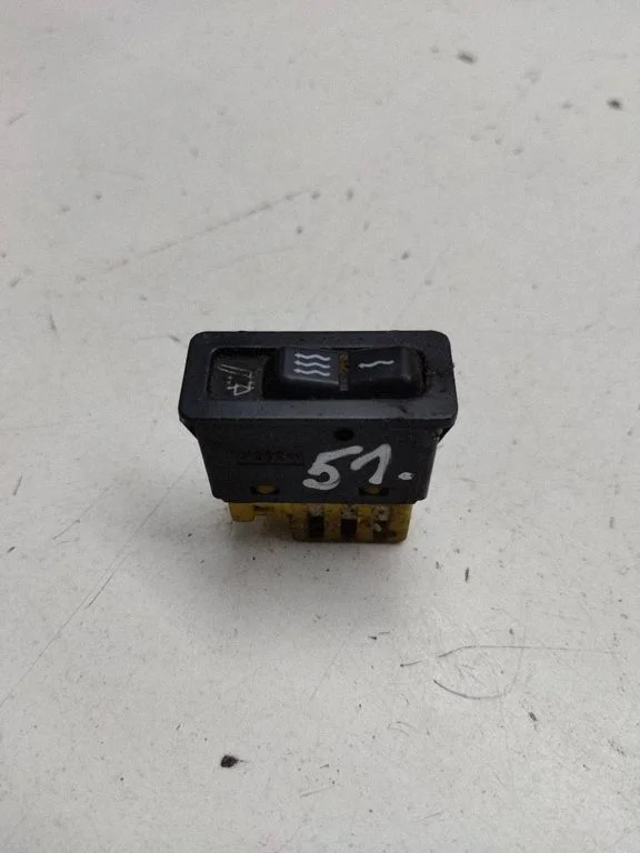 Seat heating switch 1387917