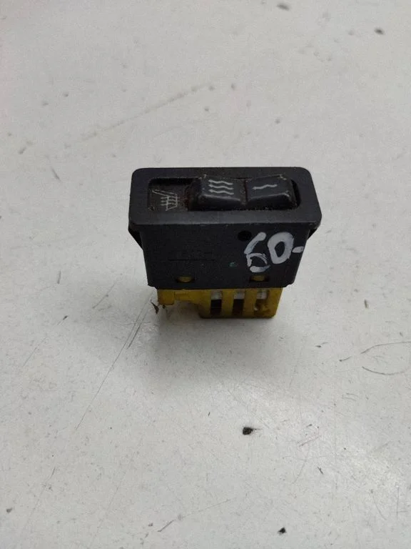 Seat heating switch 1387917