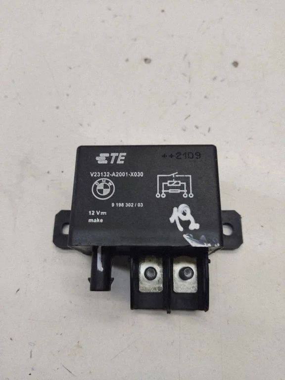 Jahutusventilaatori relee – BMW 3-seeria G20 G21 (2019-)
