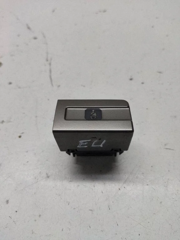 Seat belt warning relay 2X318