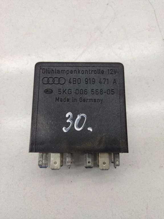 Light relay – Audi A6 Allroad C5 (1999-2005)