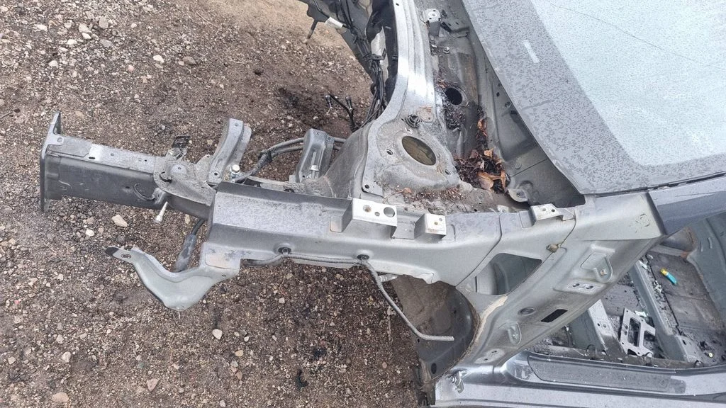 Esimene küljepaneel – KIA Ceed (2018-)