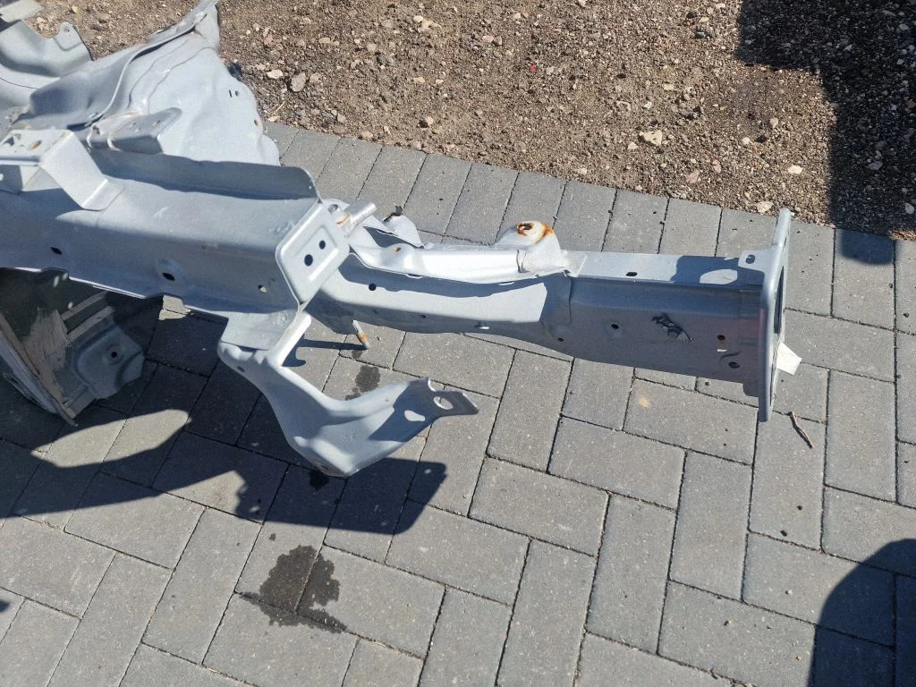 Esimene küljepaneel – KIA Ceed (2018-)