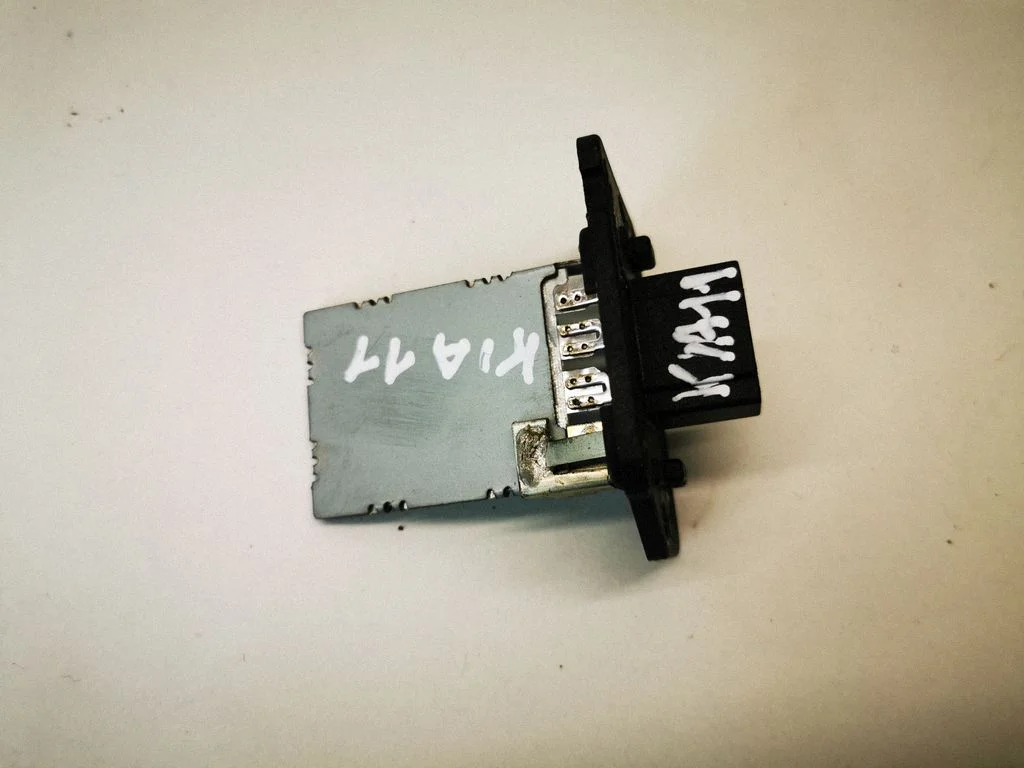 Heater blower fan relay – KIA Sportage (2011-2016)