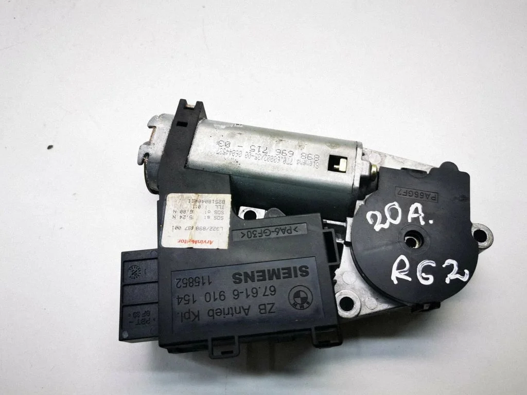 Katuseluugi mootor/ajam – Land Rover Range Rover L322 (2002-2012)