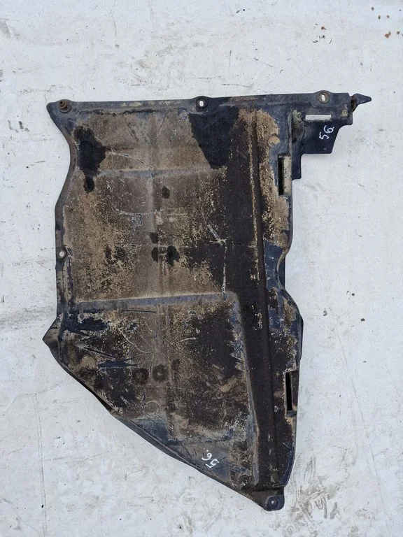 Wykładzina skrzyni ładunkowej – BMW Seria 3 E46 (1998-2005)