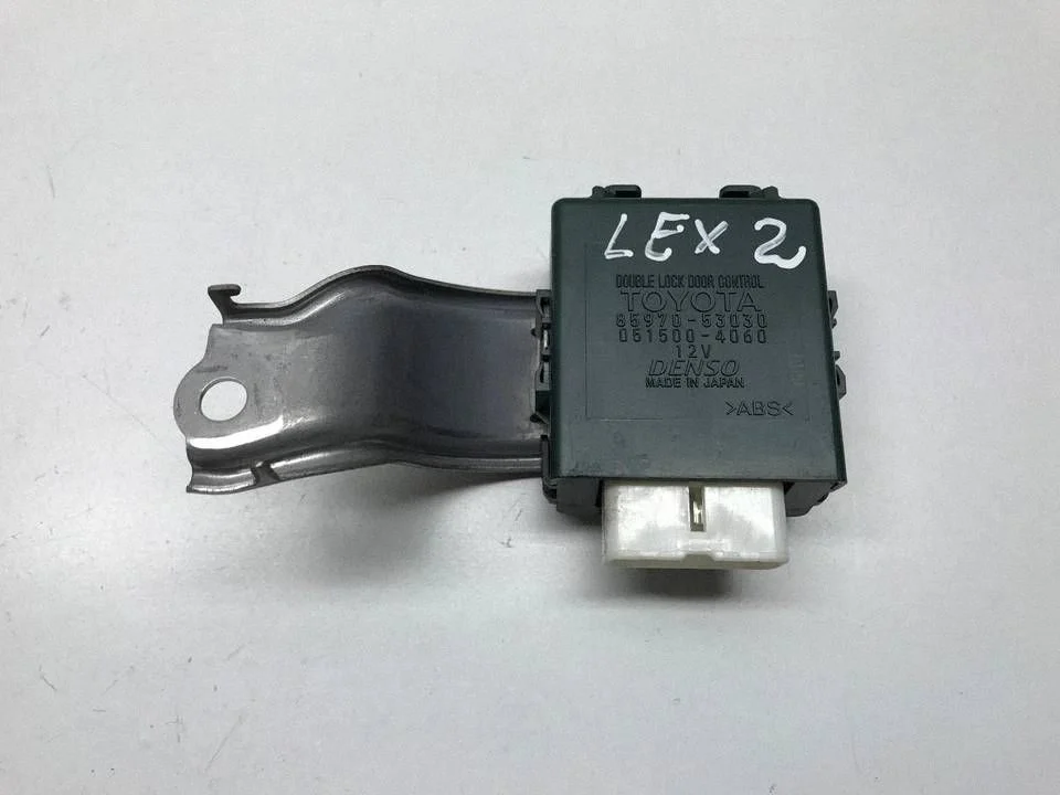 Door central lock control unit/module – Lexus IS 220D-250-350 (2006-2013)