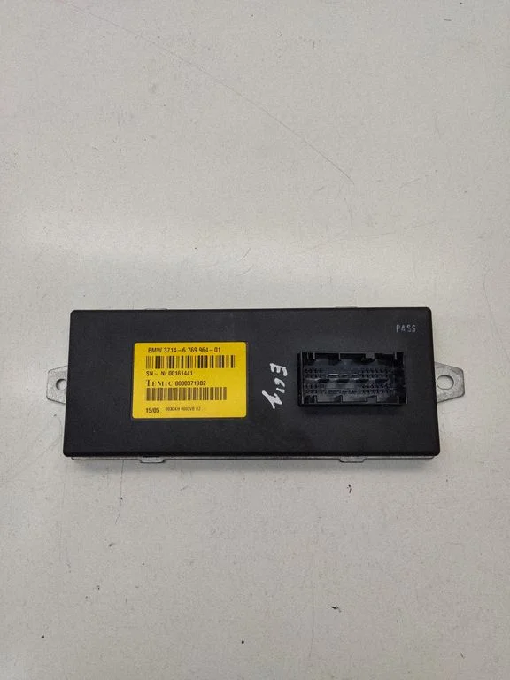 Suspension control unit/module – BMW 5 Series E60 E61 (2004-2010)