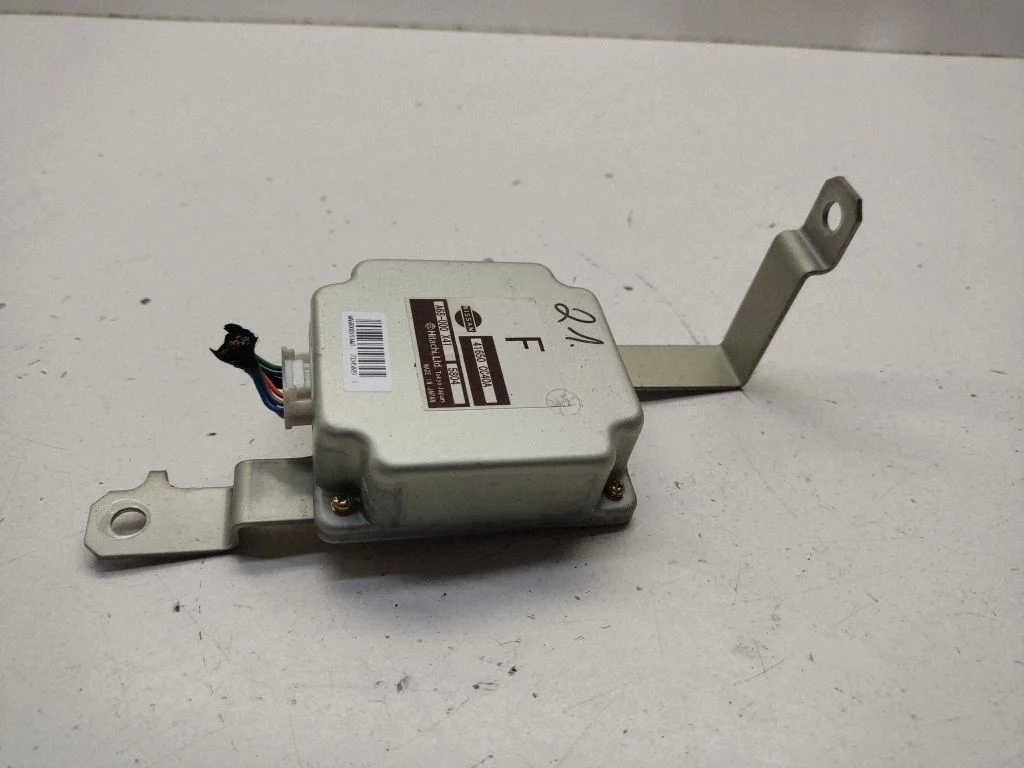 Transfer box differential control unit – Nissan Murano Z50 (2002-2008)