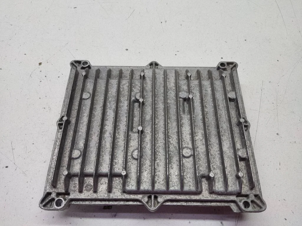 Engine control unit/module 059907309B