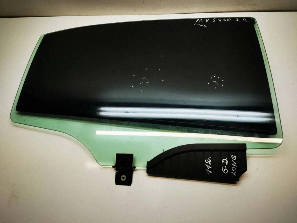 Rear door window glass – Mercedes-Benz S-Class W221 (2005-2013)