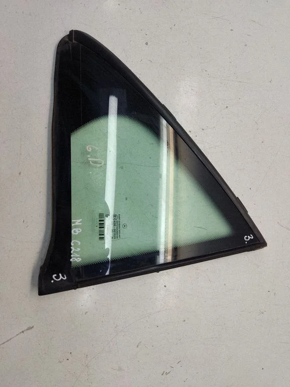 Rear vent window glass – Mercedes-Benz CLS-Class C218 X218 (2011-2017)