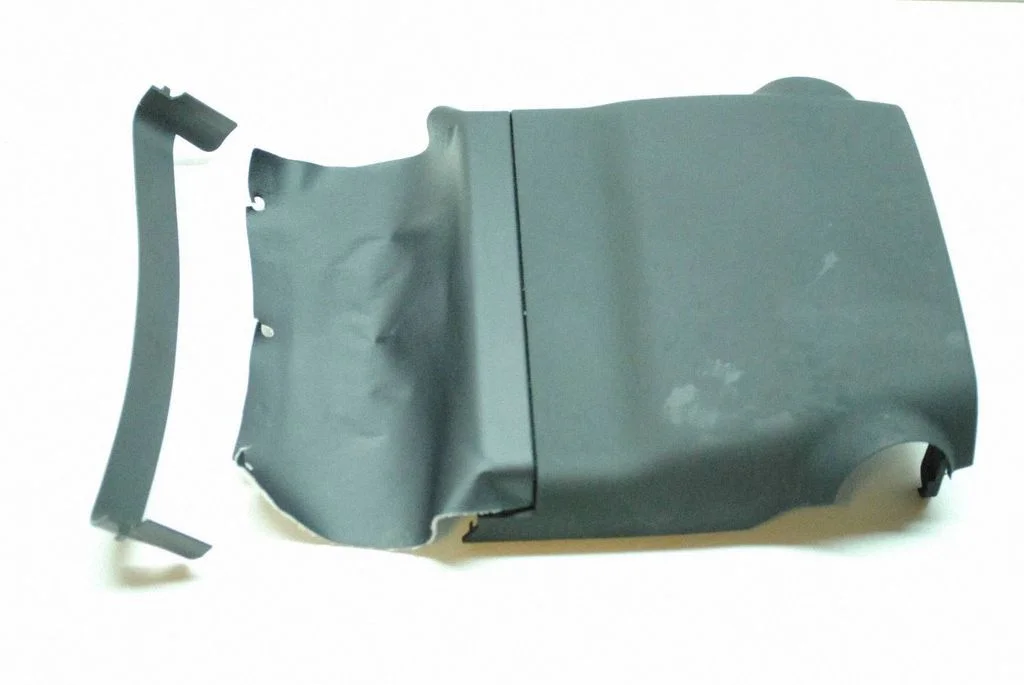Steering wheel column trim – Lexus IS 220D-250-350 (2006-2013)