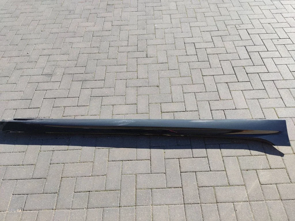 Sill 8069382