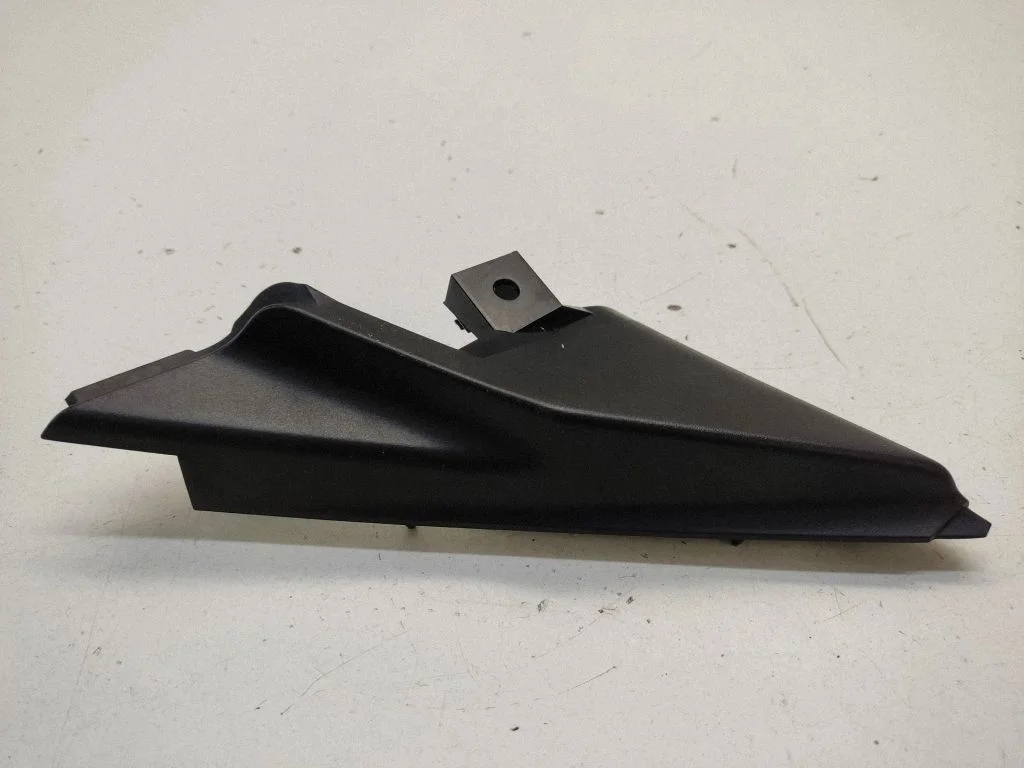 Välispeegli plastkate – Nissan 370Z (2009-2020)