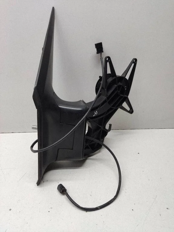 Obudowa lusterka – Mercedes-Benz Sprinter W901 W902 W903 W904 (1995-2007)
