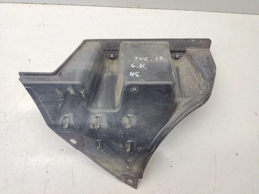 Bumper support mounting bracket corner – Hyundai Tucson TL (2015-)