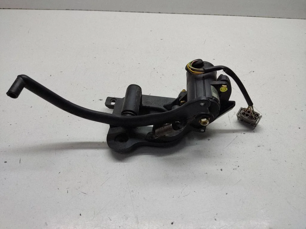 Gaasipedaali asendiandur – BMW 3-seeria E46 (1998-2005)