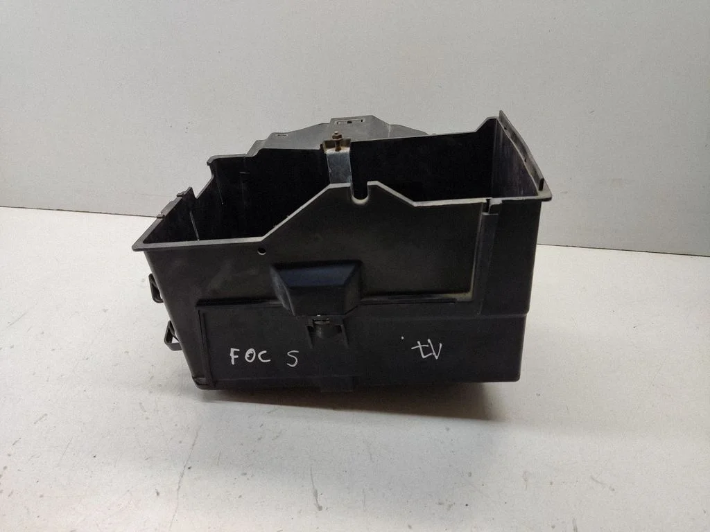 Aku kast – Ford Focus C-MAX (2003-2010)