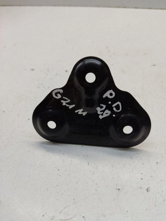 Battery bracket – BMW 3 Series G20 G21 (2019-)