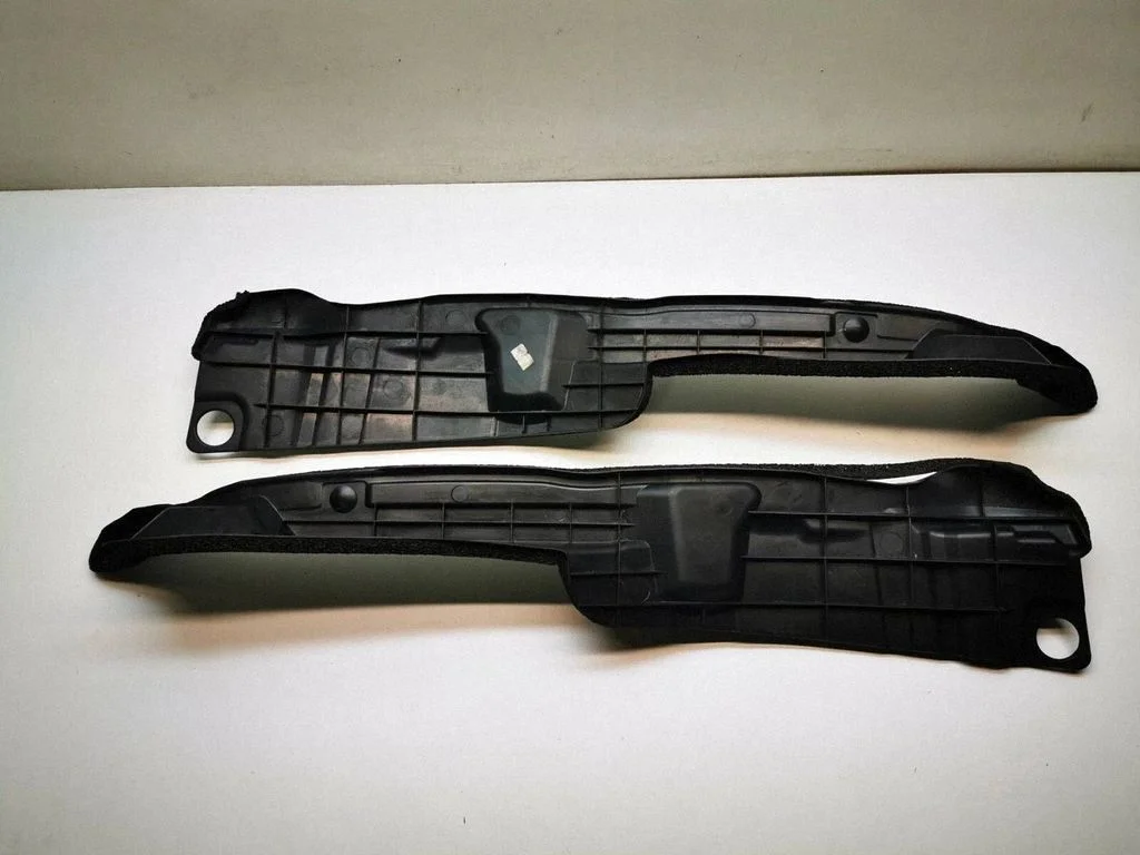 Muu salongiosa – Toyota Corolla Verso AR10 (2004-2009)