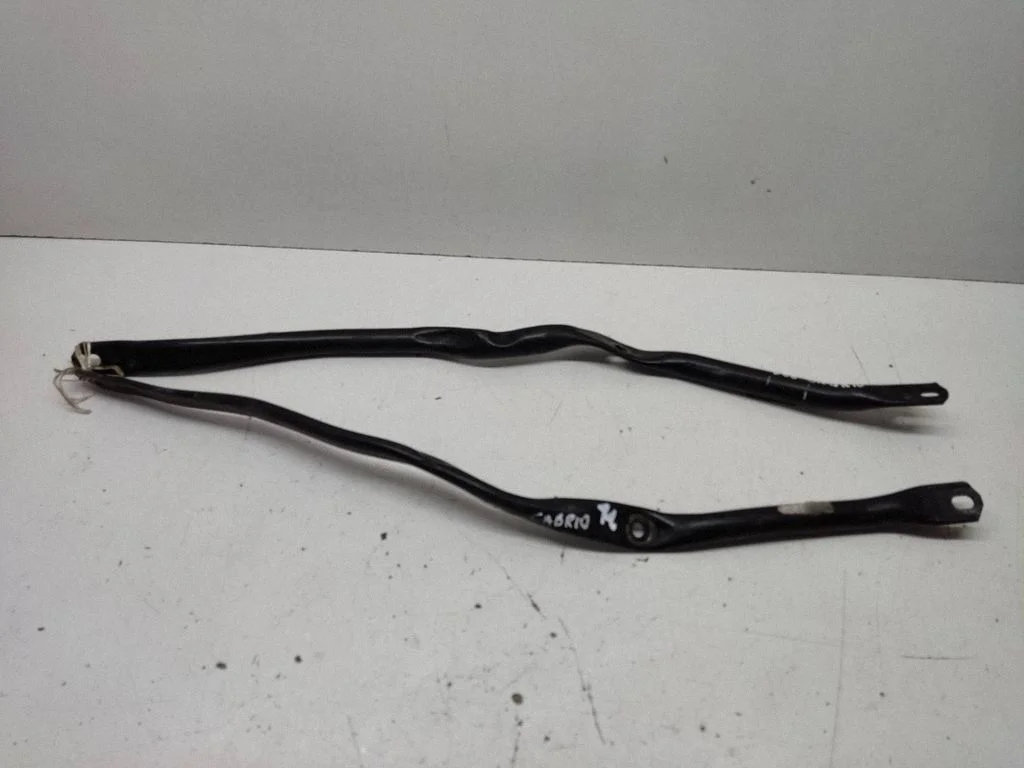 Cita motora nodalījuma detaļa 7135647