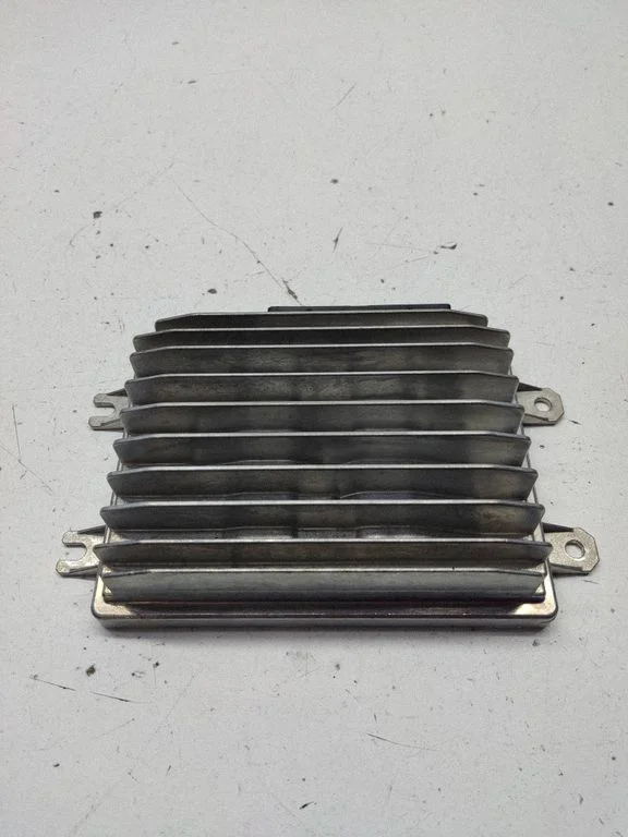 Sound amplifier 8X0035465A