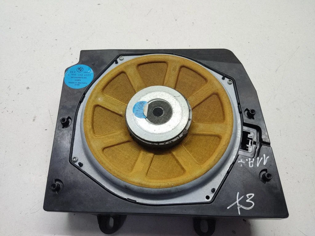 Bassikõlar 6990103