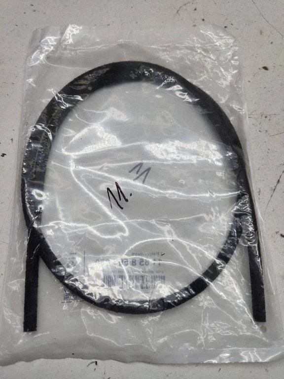 Vacuum line/pipe/hose 8595650