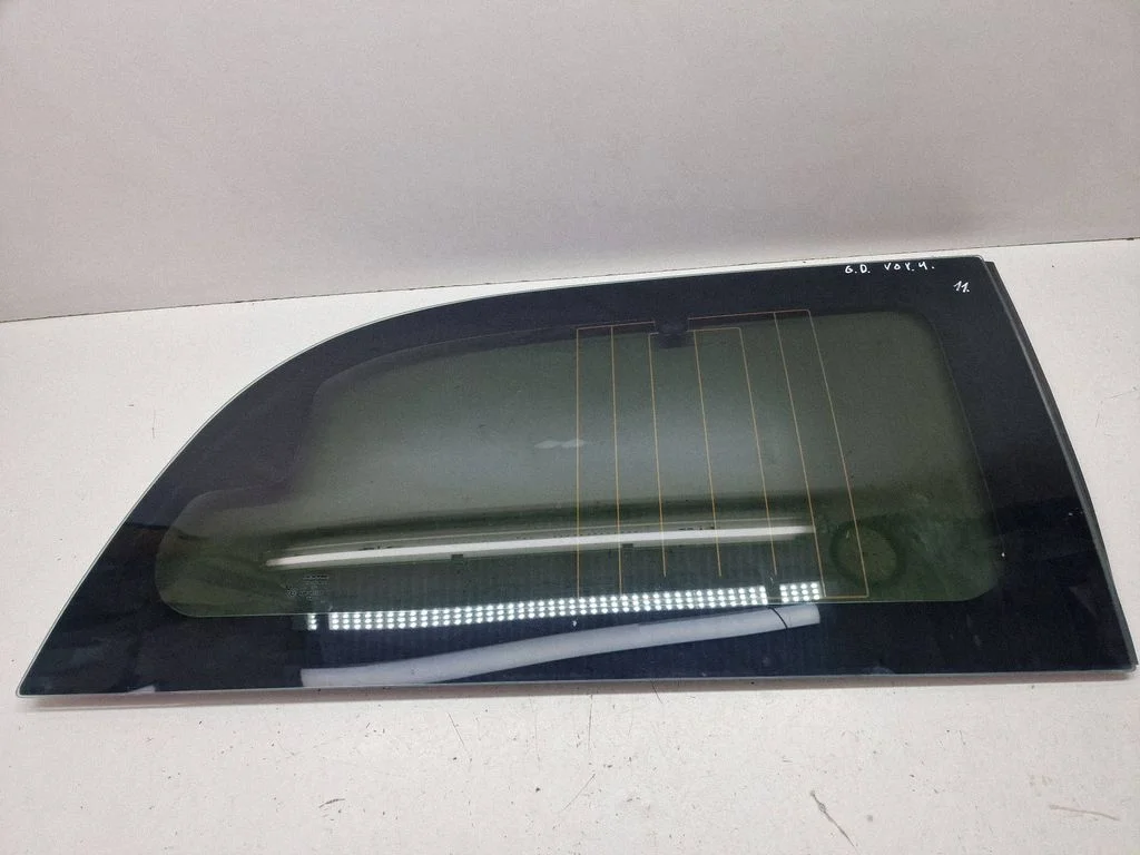 Rear side window – Chrysler Grand Voyager V (2007-2015)