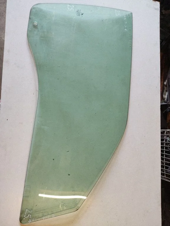 Front door window/glass (coupe) – Saab 9-3 Ver2 (2003-2007)