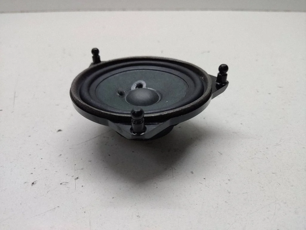 Rear door speaker – Mercedes-Benz E-Class W213 (2016-)