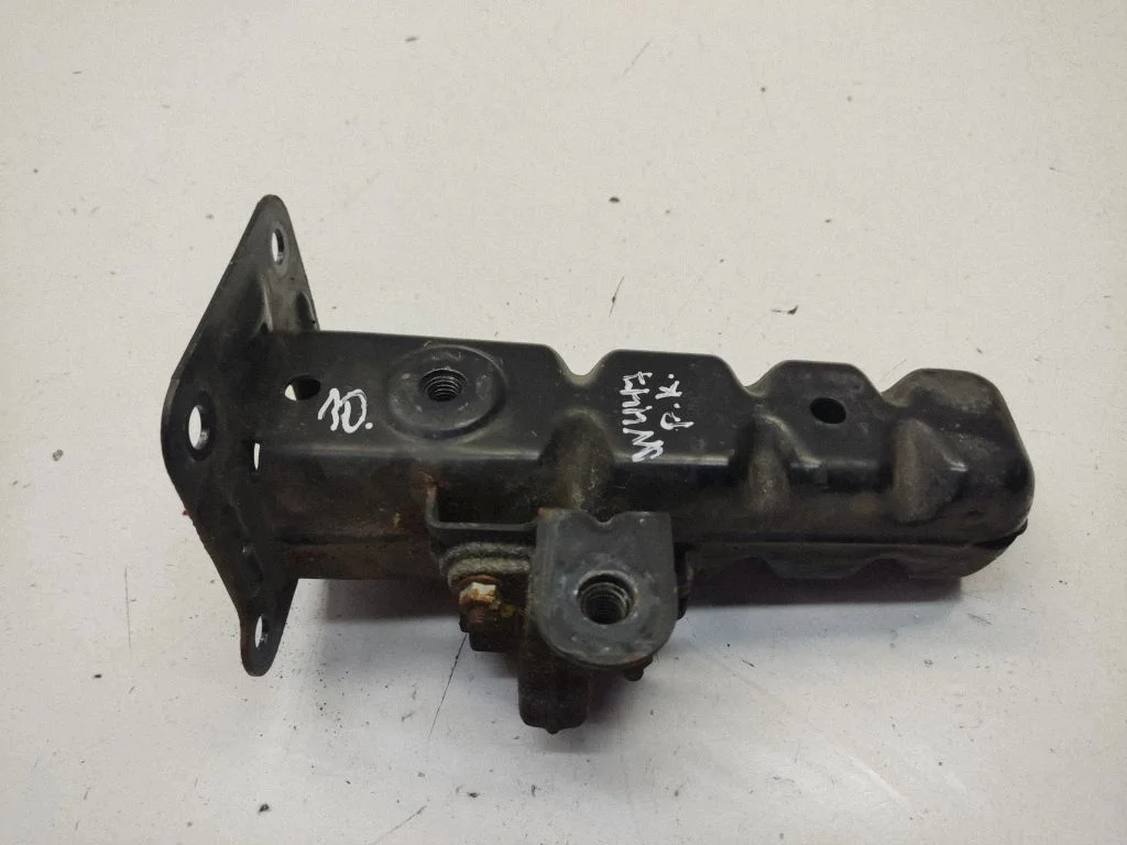 Esistange löögisummuti A4476200095