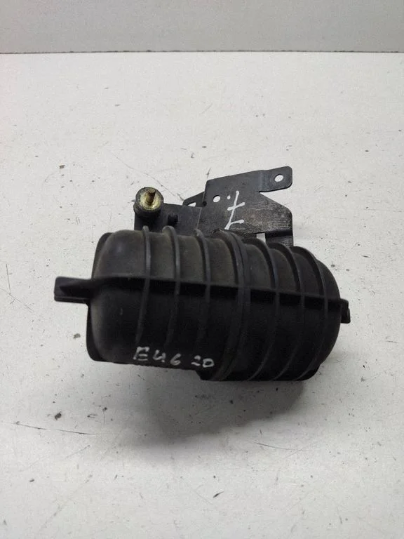 Vacuum air tank – BMW 3 Series E46 (1998-2005)
