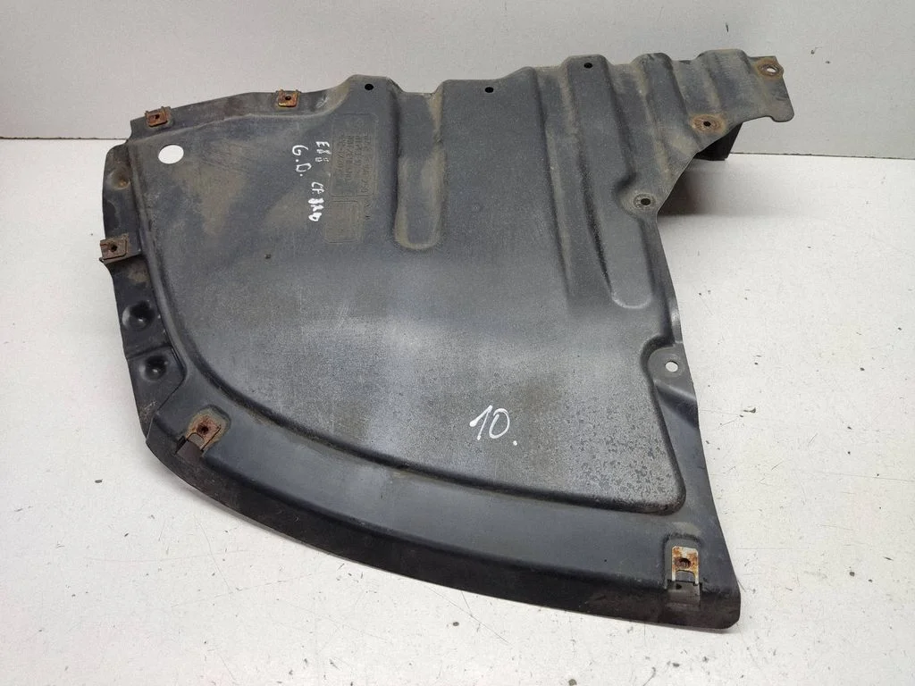 Tagumise kaitseraua põhjakaitse – BMW 1-seeria E82 E88 (2007-2014)