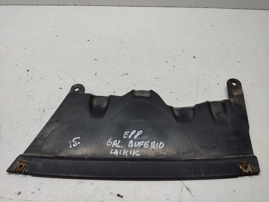 Tagumise kaitseraua põhjakaitse – BMW 1-seeria E82 E88 (2007-2014)