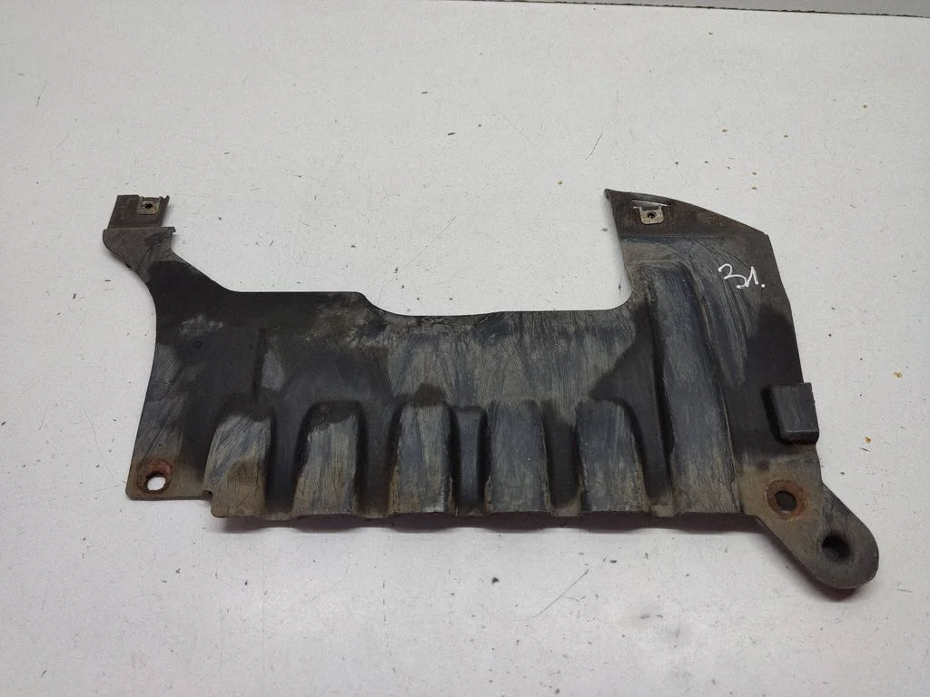 Osłona podwozia pod zderzakiem tylnym – BMW X1 E84 (2009-2015)
