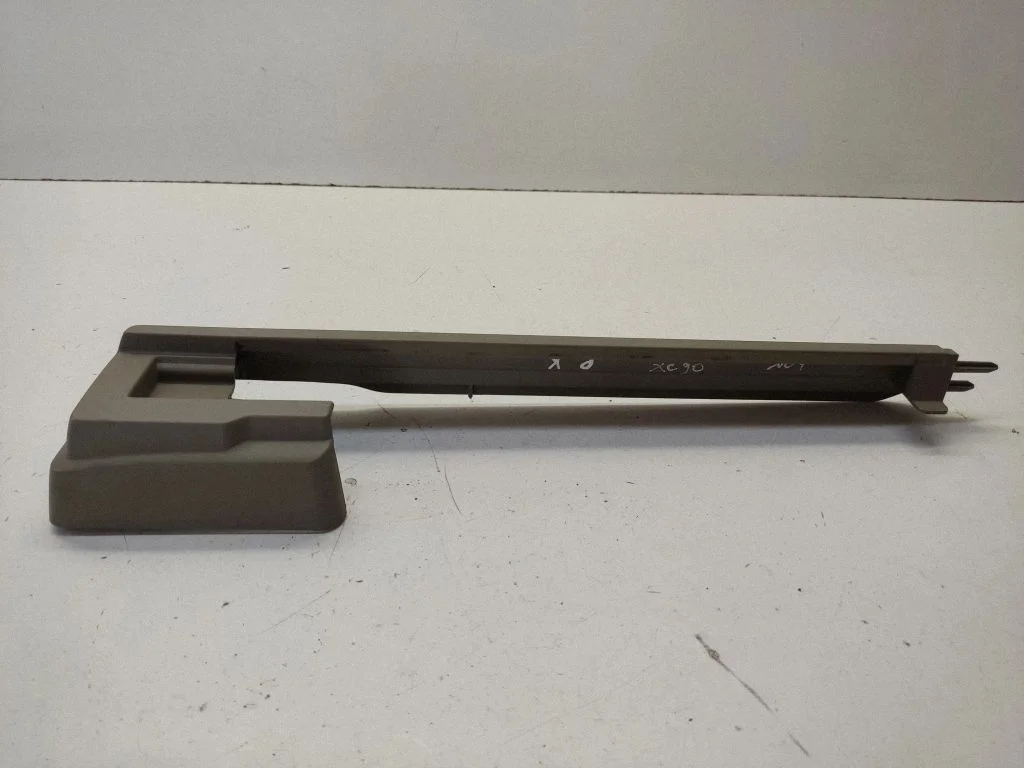 Front passenger seat rail trim 30662554
