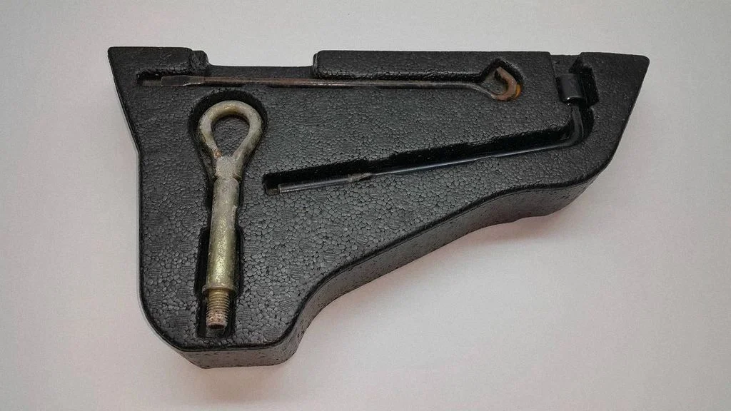 Tool set 84978BU000
