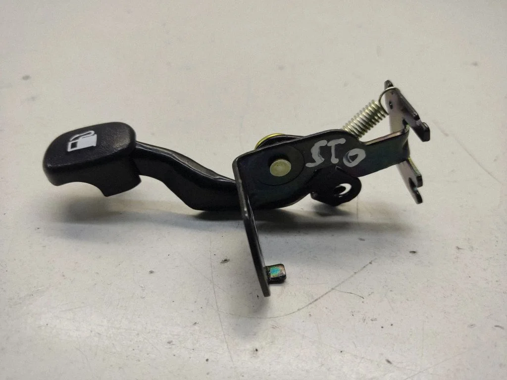 Fuel cap release pull handle – KIA Stonic (2017-)