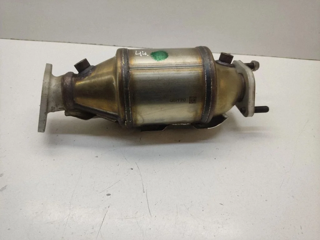Katalüsaator/ FAP/DPF tahkete osakeste filter – KIA Stonic (2017-)