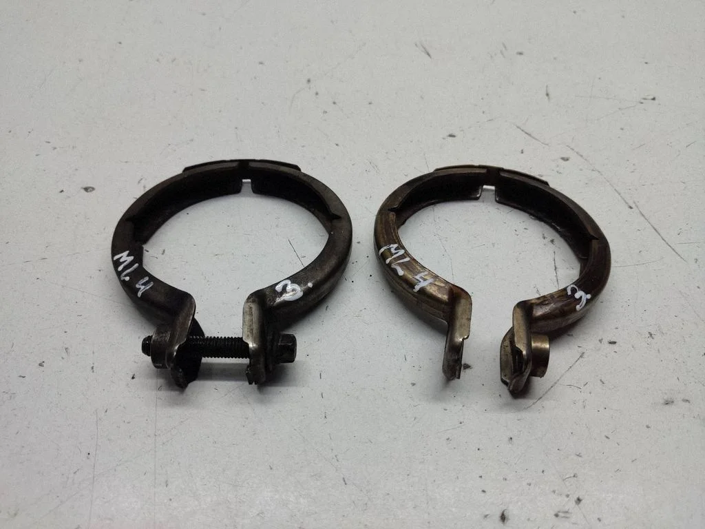 Summuti kinnitus/ hoidik – Mercedes-Benz ML-klass W164 (2005-2011)