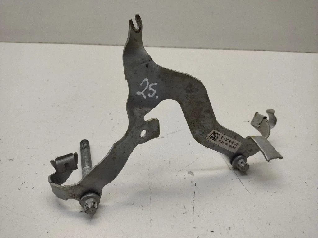 Muffler mount bracket/holder 9488938