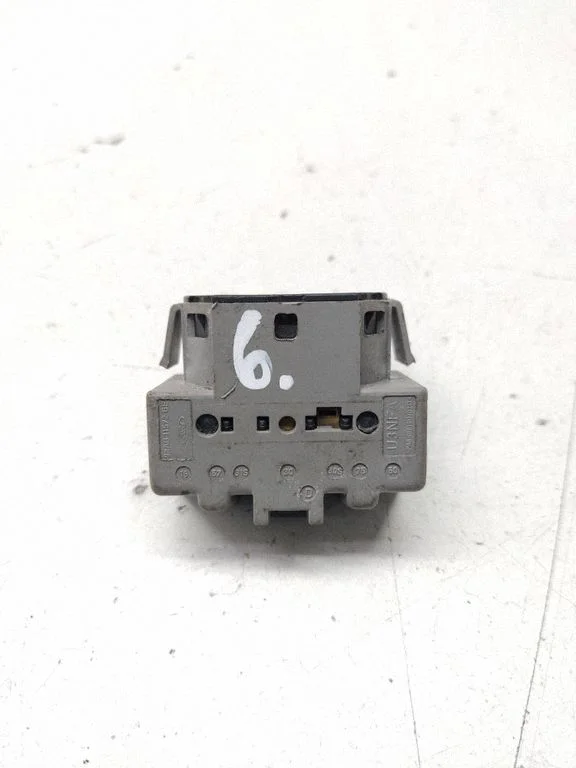 Süüteluku kontaktid – Ford Focus C-MAX (2003-2010)