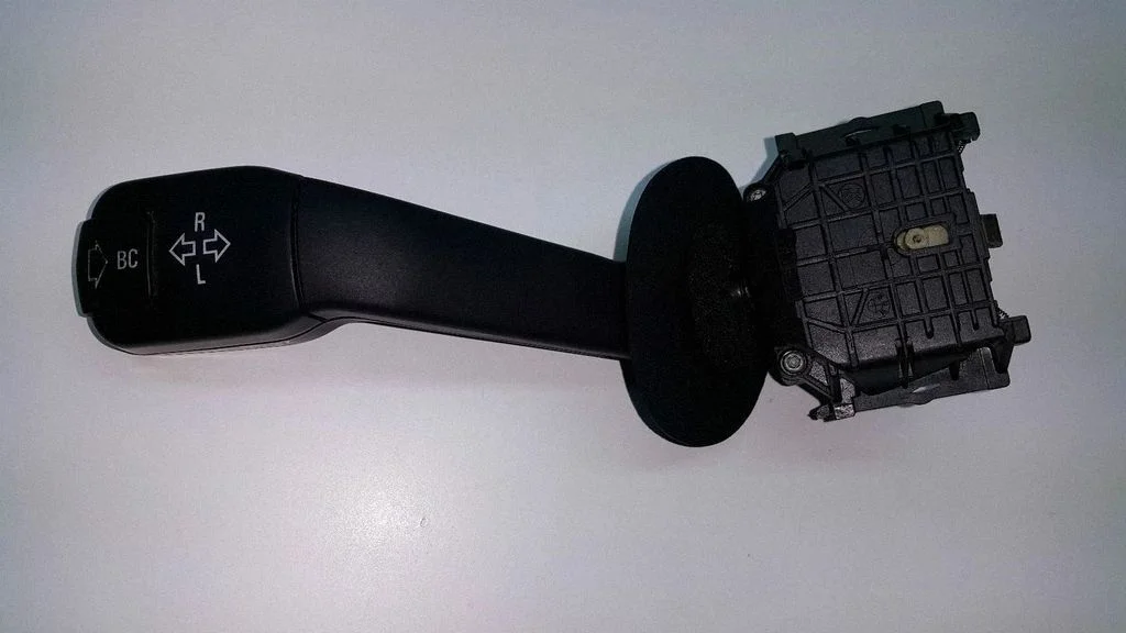 Indicator stalk – BMW 5 Series E39 (1996-2003)