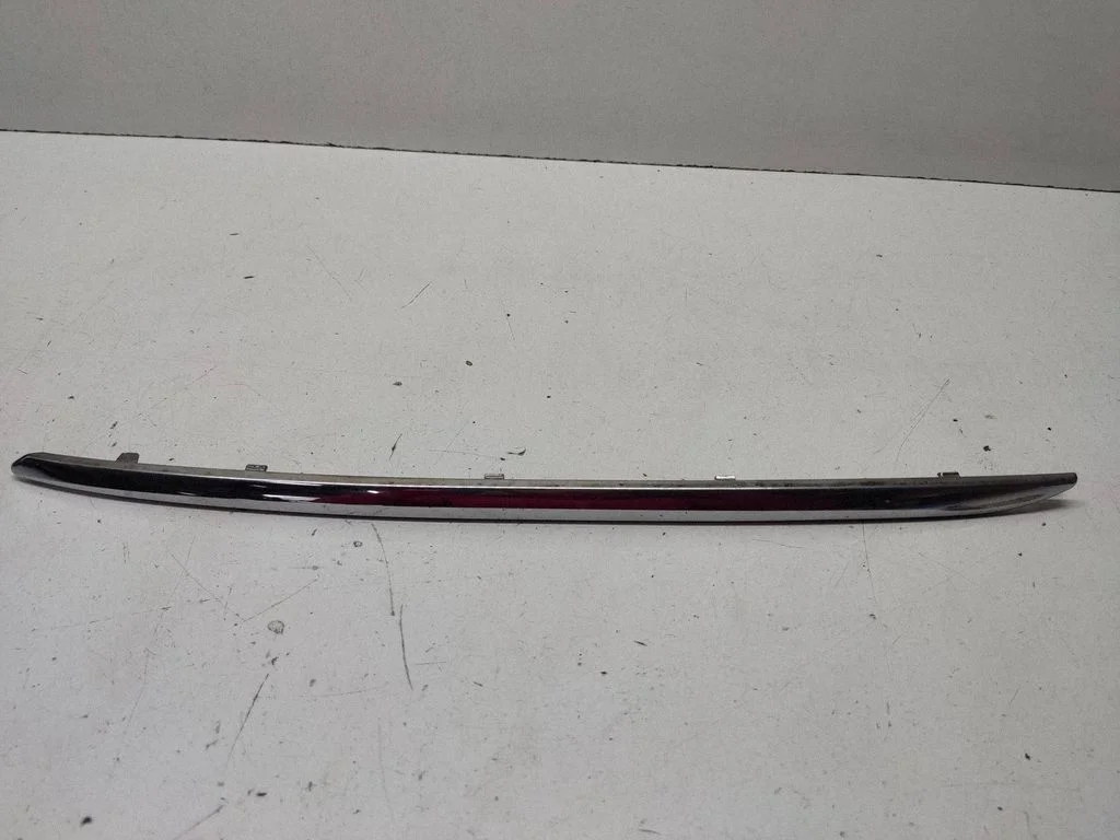 Rear bumper trim bar molding – Mercedes-Benz S-Class W222 (2013-)