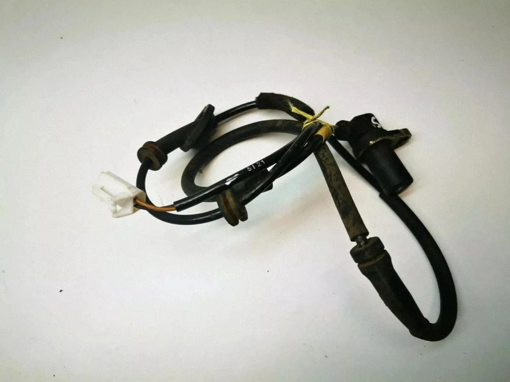 Tagumine piduri ABS-andur 9566026000